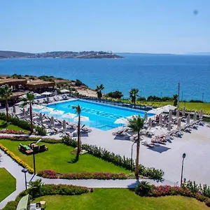 the-nowness-luxury-hotel-spa.aegeanhotels.net/