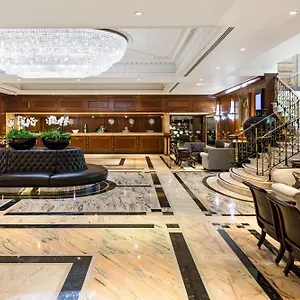 radisson-blu-edwardian-heathrow-london.brighton-hotels-england.com/